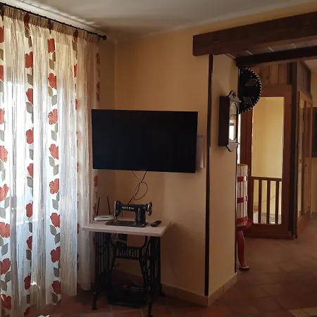 Casa Vacanze Faeto 3*